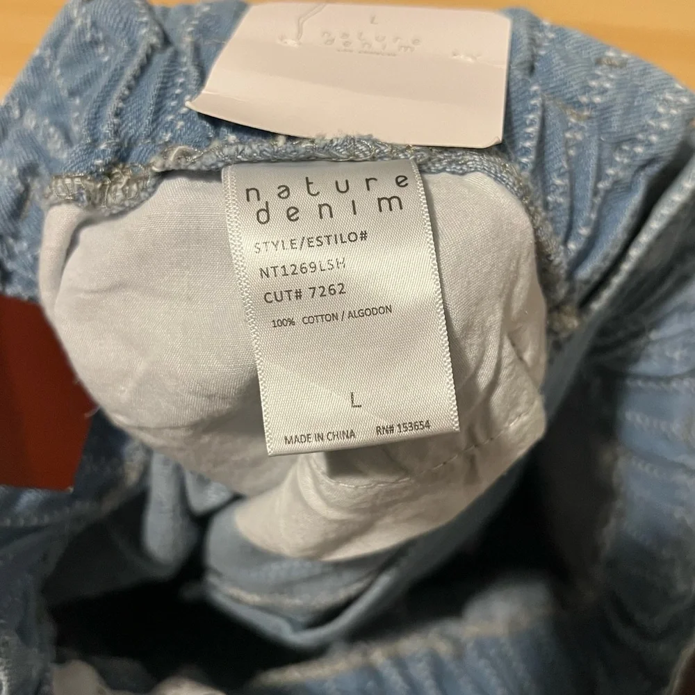 Nature Denim High Rise Striped Paperbag Waist Shorts Blue Size L Resort Cruise - Picture 8 of 8